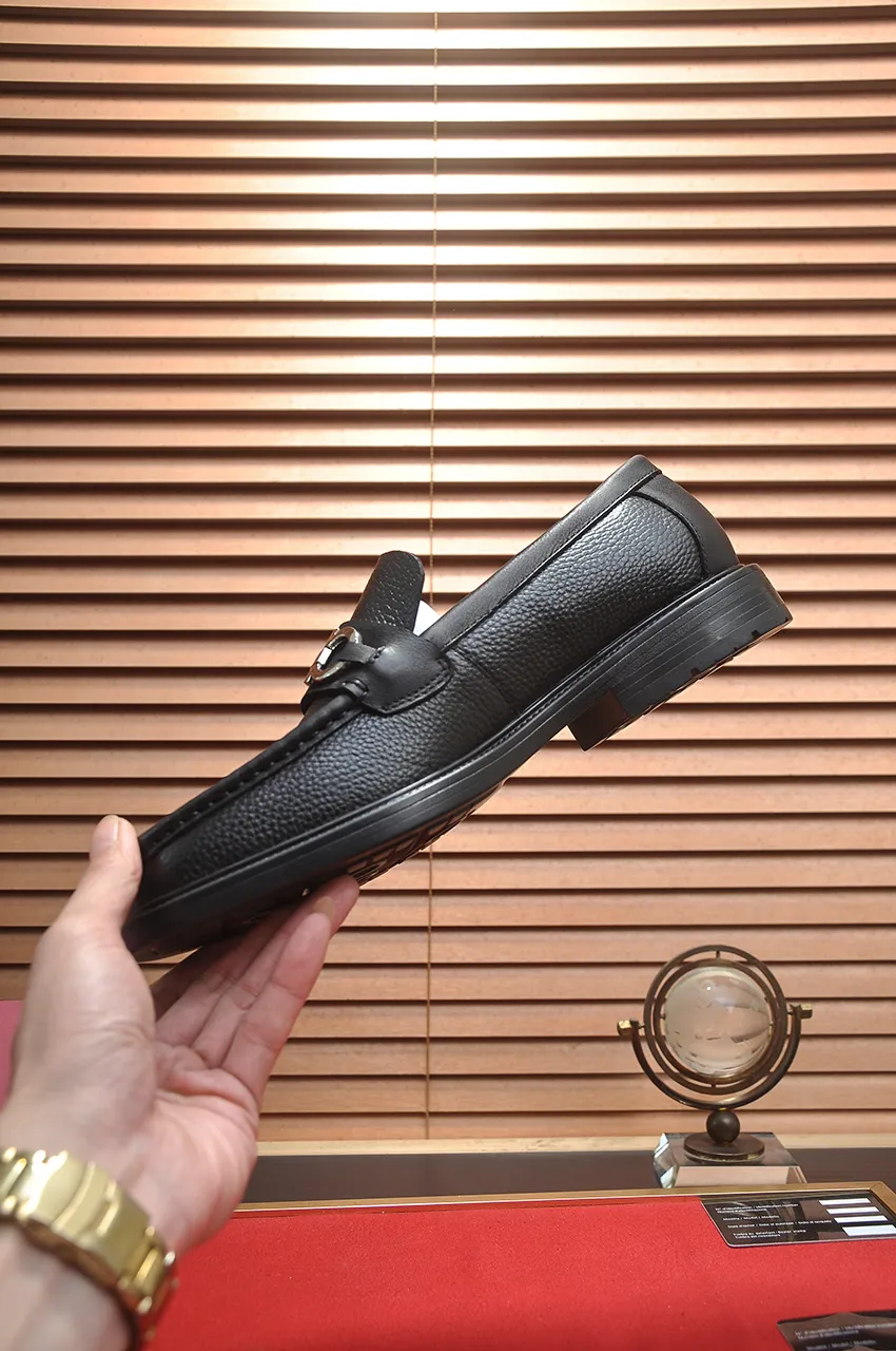 Men's men's shoes 💰520💶[Ferragamo/Ferragamo] (high-end Niuli) New 🍀 Ferragamo* - top version Ferragamo's classic formal leather shoes! Made of imported original cowhide, the inner top layer is comfortable cowhide lining! Original wear-resistant rubber outsole! High quality products! Code number 38-44!
